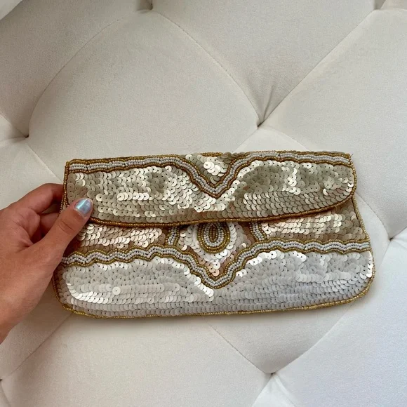 ✨Iridescent Sequin Clutch - Picture 5 of 5